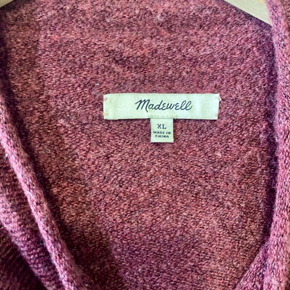 XL Inland Turtleneck in Coziest Yarn - Picture 3 of 5